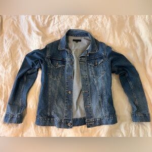 Uniqlo Classic Blue Denim Jacket - Small